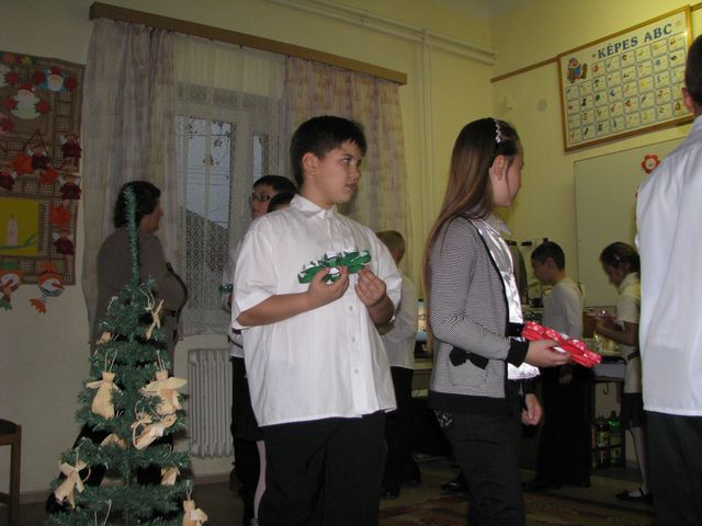 gal/Karacsony 3.a/img_4127.jpg